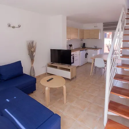 Aliseos Apartment *