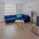 Aliseos Apartment *